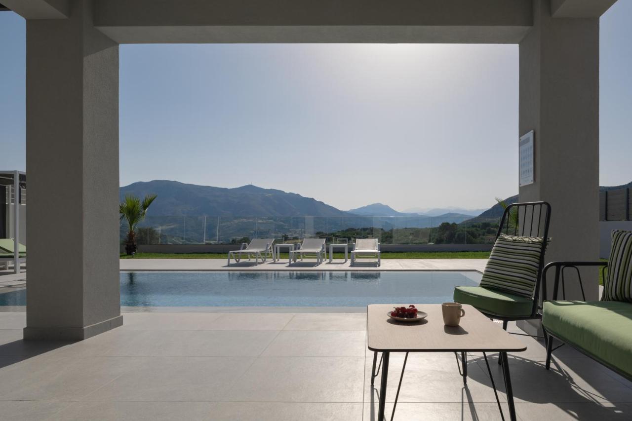 Eolides Villas , Quite Idyll Of Rural Bliss,By Thinkvilla Lambiní Exterior foto