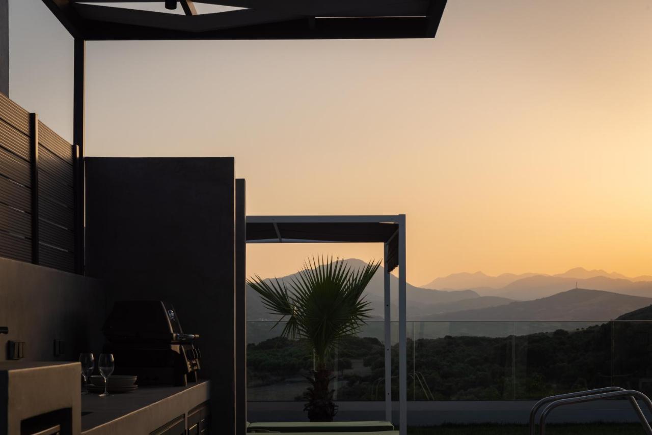 Eolides Villas , Quite Idyll Of Rural Bliss,By Thinkvilla Lambiní Exterior foto