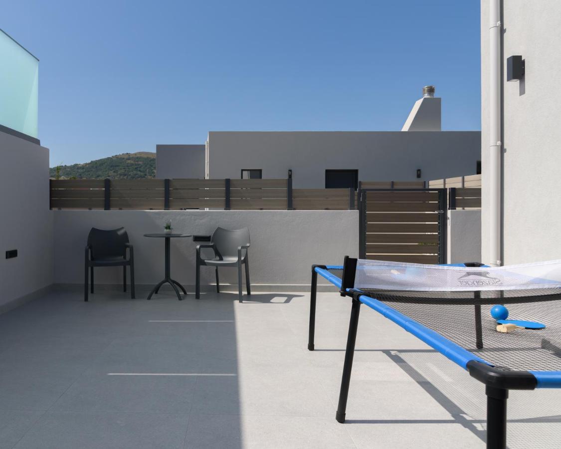 Eolides Villas , Quite Idyll Of Rural Bliss,By Thinkvilla Lambiní Exterior foto