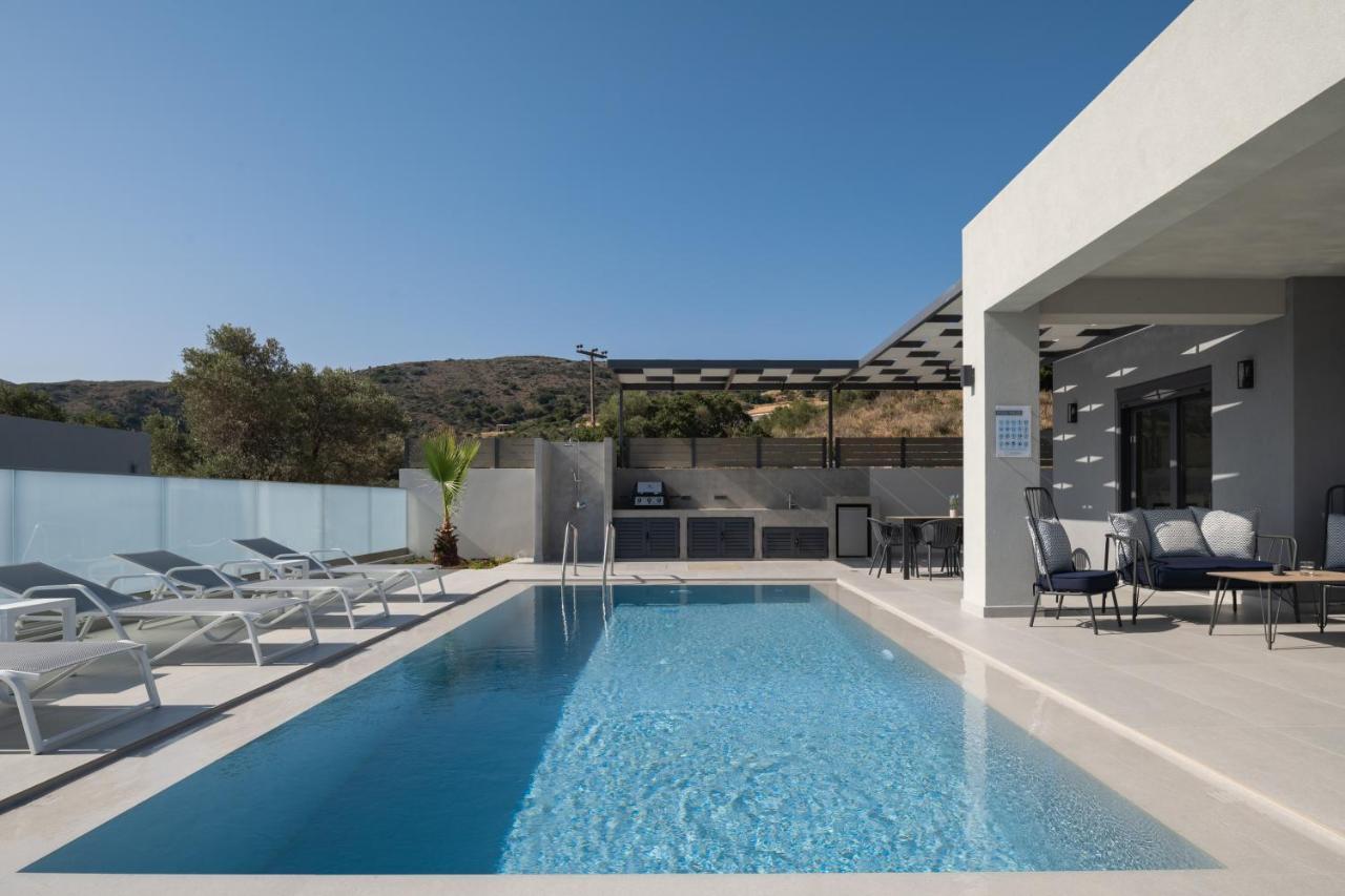 Eolides Villas , Quite Idyll Of Rural Bliss,By Thinkvilla Lambiní Exterior foto