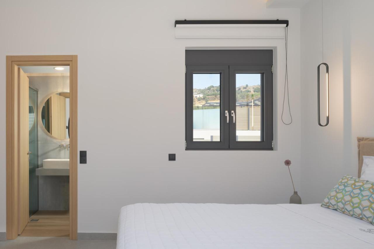 Eolides Villas , Quite Idyll Of Rural Bliss,By Thinkvilla Lambiní Exterior foto