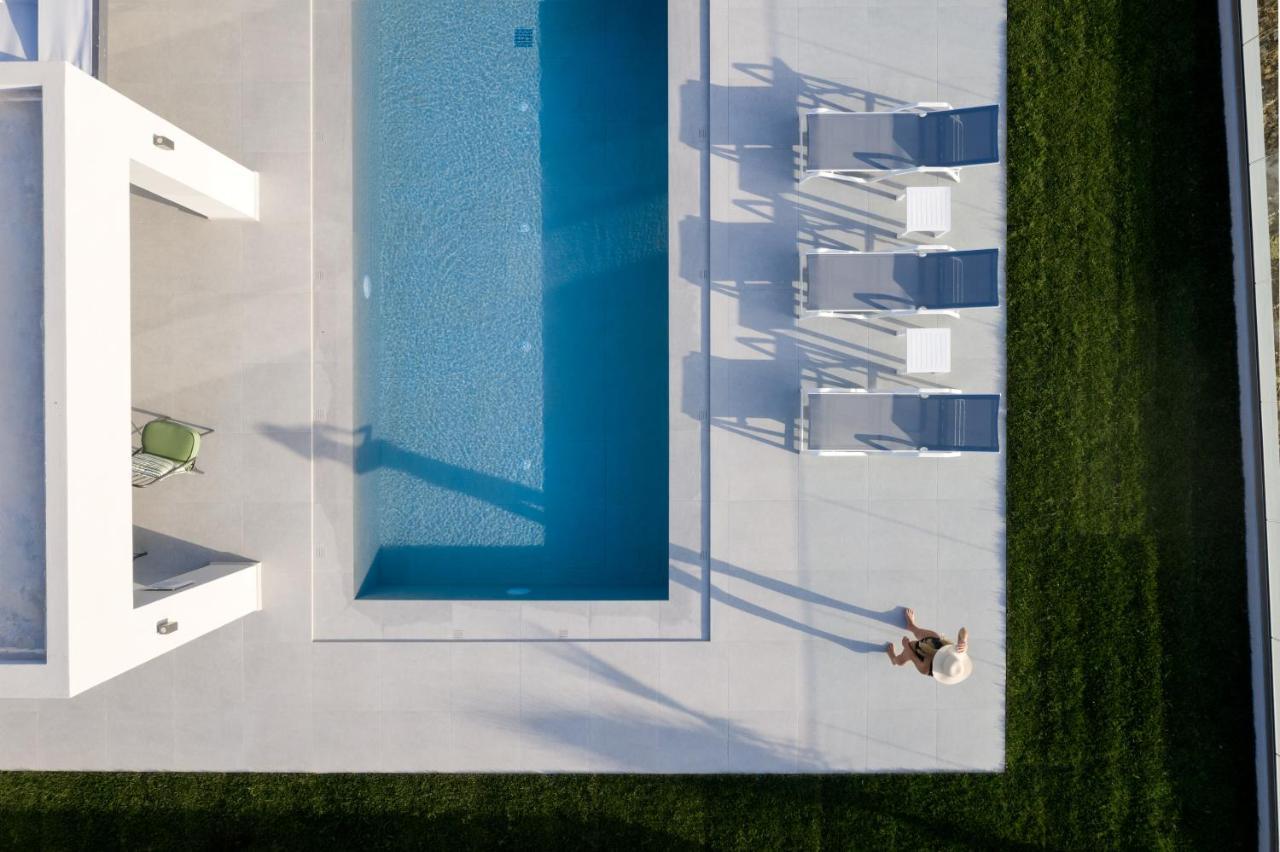Eolides Villas , Quite Idyll Of Rural Bliss,By Thinkvilla Lambiní Exterior foto