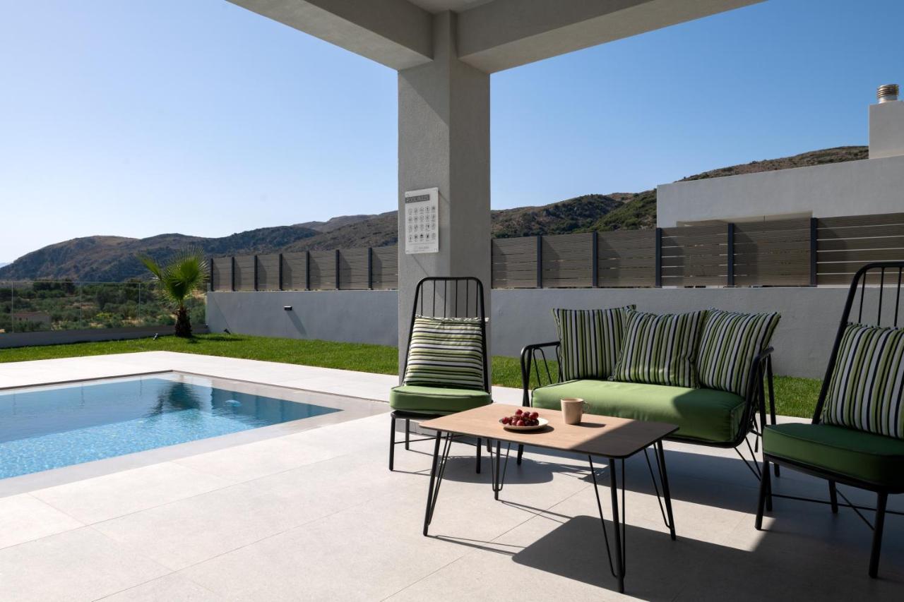 Eolides Villas , Quite Idyll Of Rural Bliss,By Thinkvilla Lambiní Exterior foto