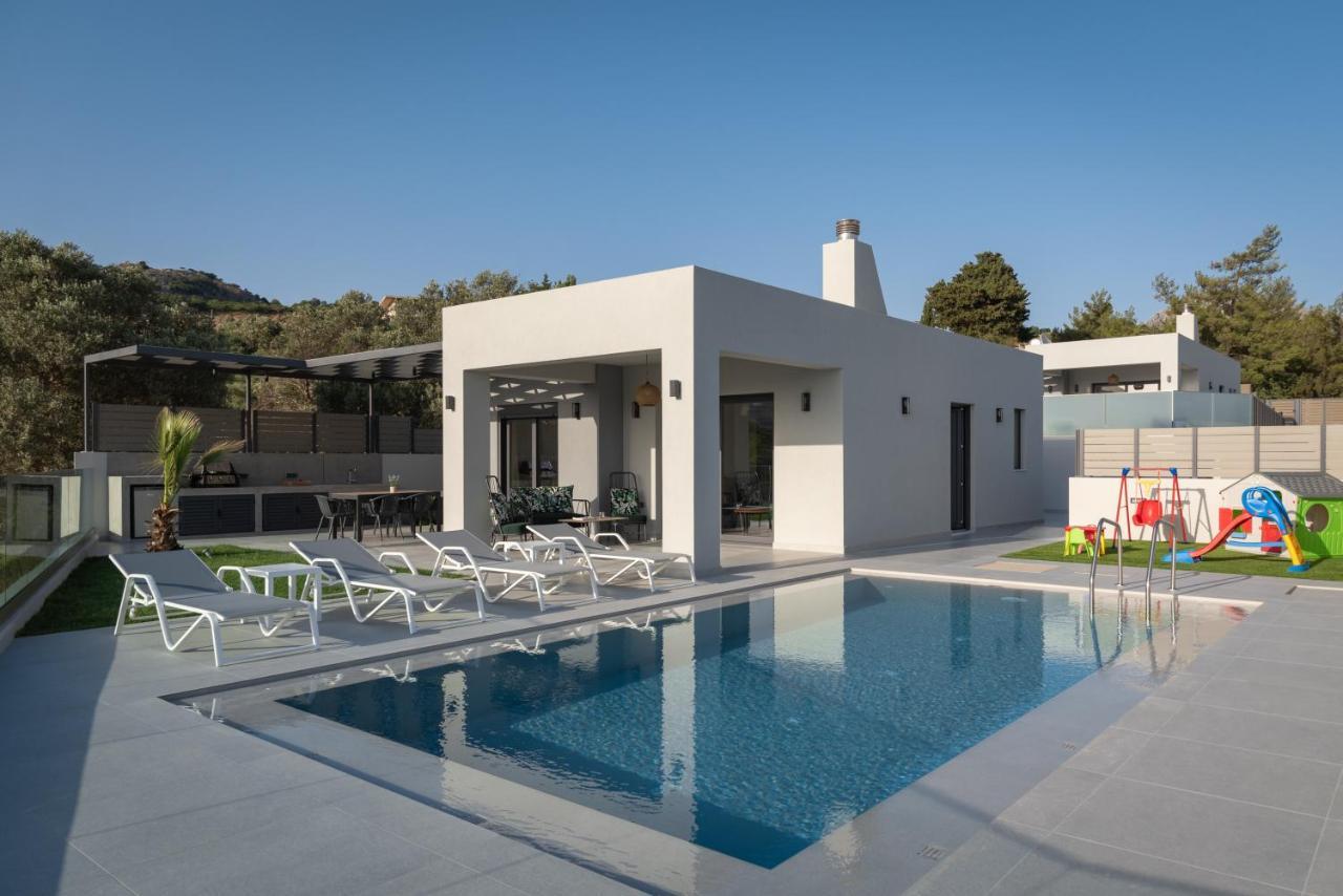 Eolides Villas , Quite Idyll Of Rural Bliss,By Thinkvilla Lambiní Exterior foto