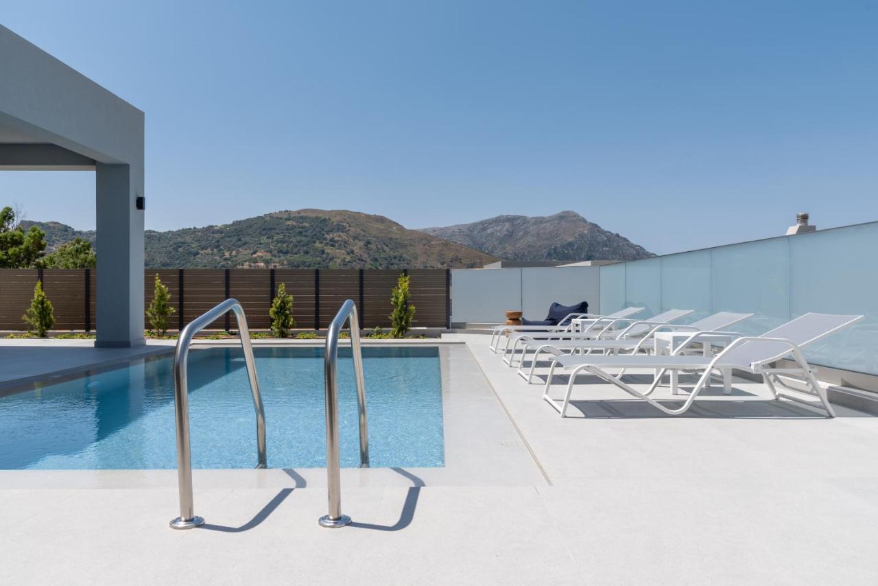 Eolides Villas , Quite Idyll Of Rural Bliss,By Thinkvilla Lambiní Exterior foto