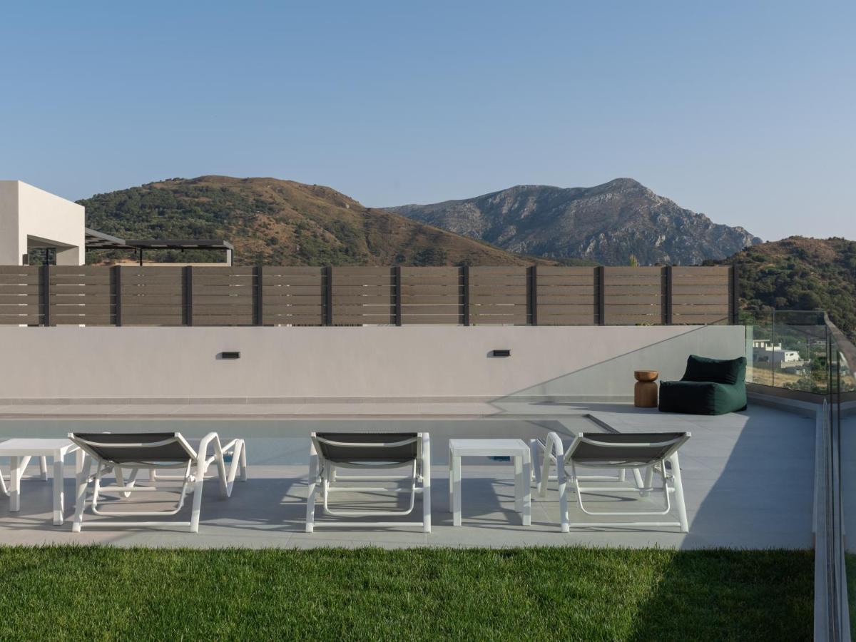 Eolides Villas , Quite Idyll Of Rural Bliss,By Thinkvilla Lambiní Exterior foto